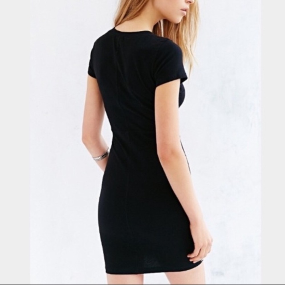 Silence + Noise black short sleeve tight dress